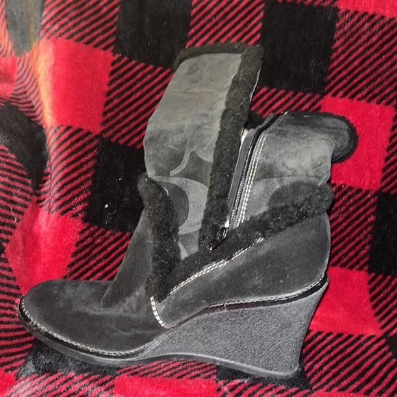 Like New!! Barely used! Black suede Wedge Heel Coach boots. Size 7.5 - Picture 4 of 4